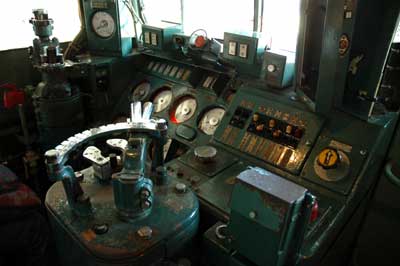 EF63_cockpit.jpg
